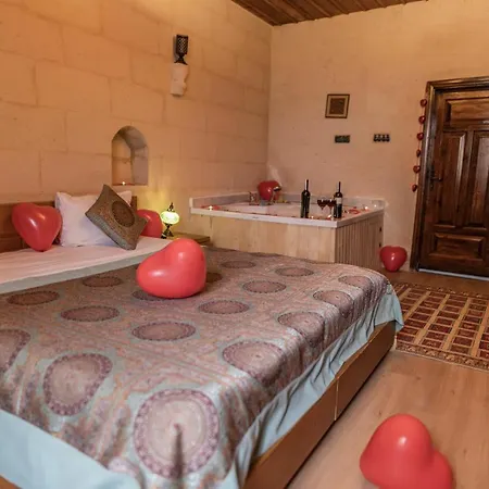 La Casa Cave Üçhisar