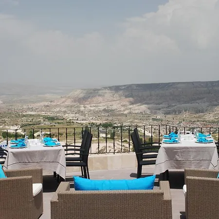 La Casa Cave Hotell 3*