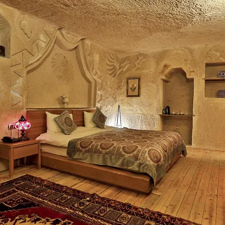 Otel La Casa Cave