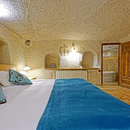 La Casa Cave 3* أُتْشيسار