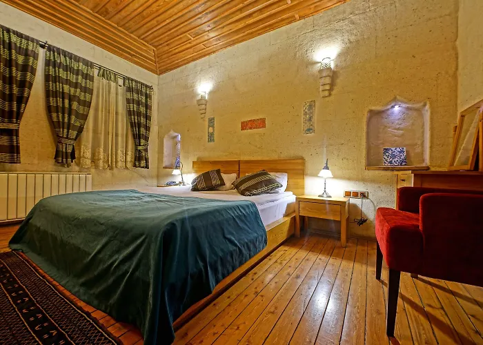 La Casa Cave Hotel 3*