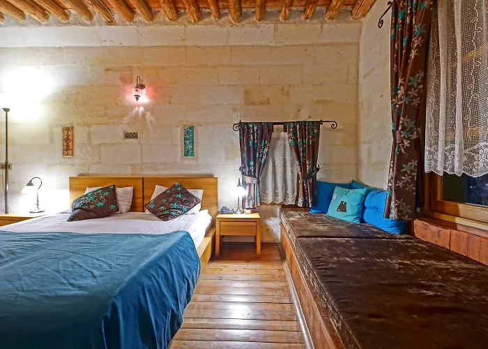 La Casa Cave Szálloda 3*